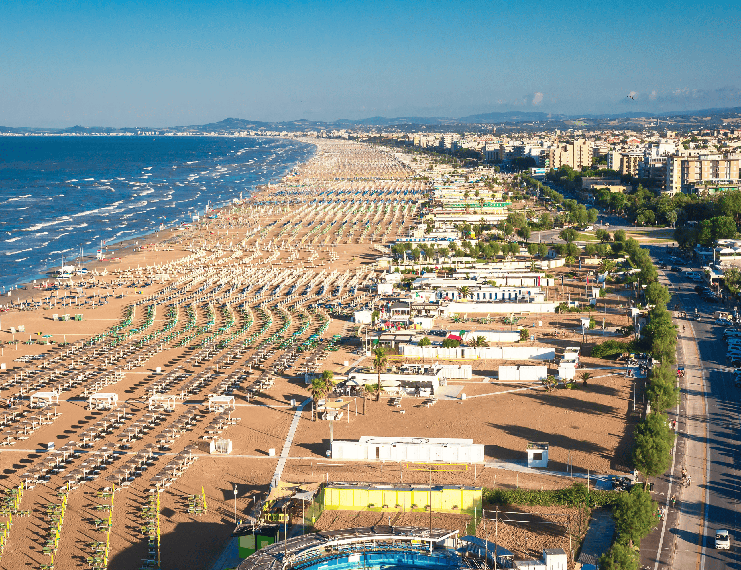 Vista aerea della spiaggia di Rimini